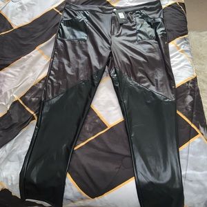 Fashion nova leather pants (3x plus size)